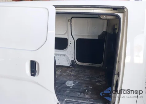 2016 Nissan Nv200 Sv z USA, uszkodzony, nr VIN 3N6CM0KN1GK701317